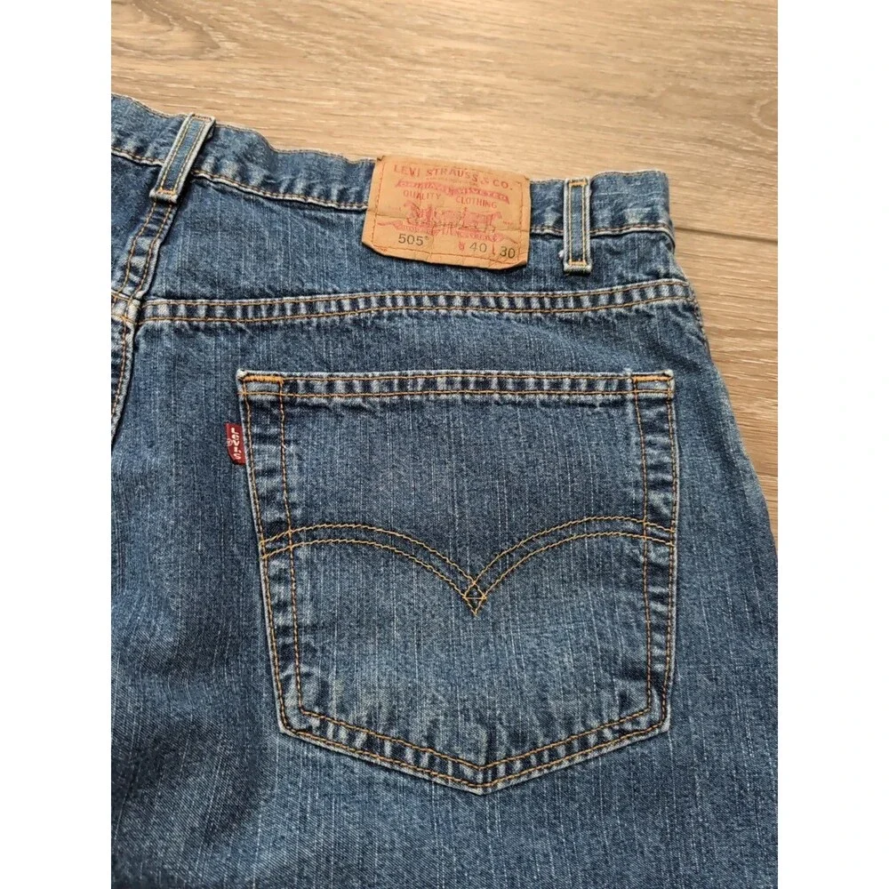 VINTAGE '03 LEVI'S 505 MEN'S BLUE JEANS Regular Straight SZ 40X30 Med Wash EUC